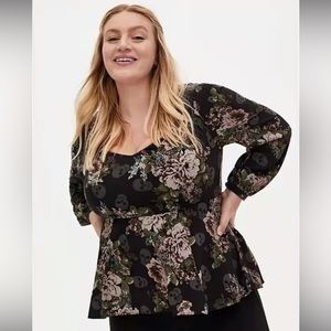 Torrid 3 Black Skull Floral Crepe Sweetheart Peplum Blouse